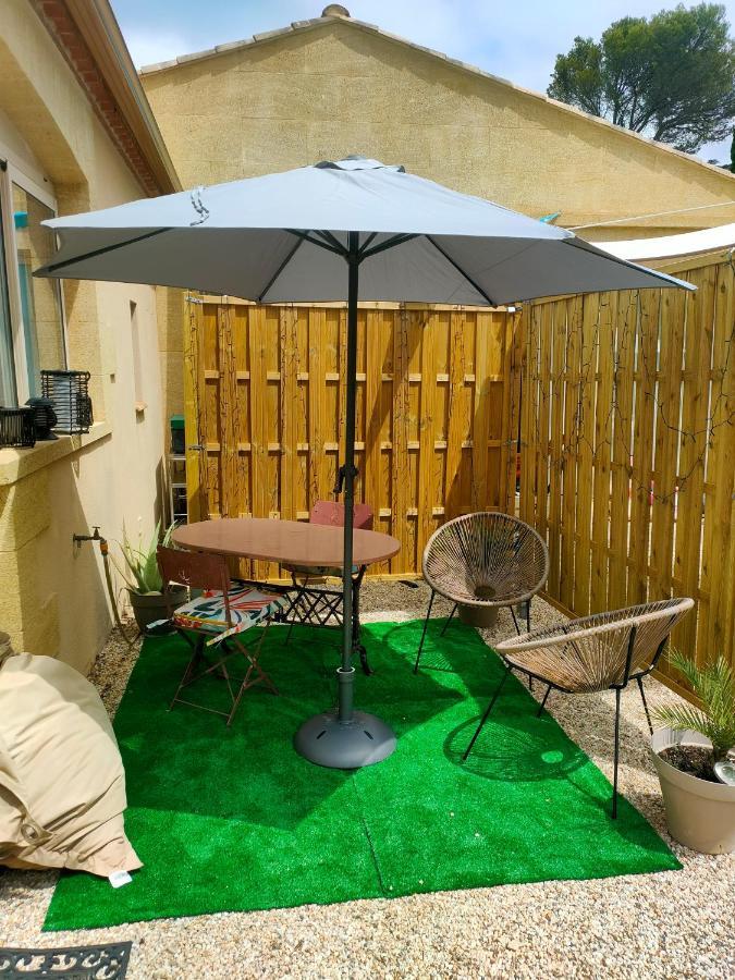Au Mazet Du Parc Bed & Breakfast Ledenon Luaran gambar